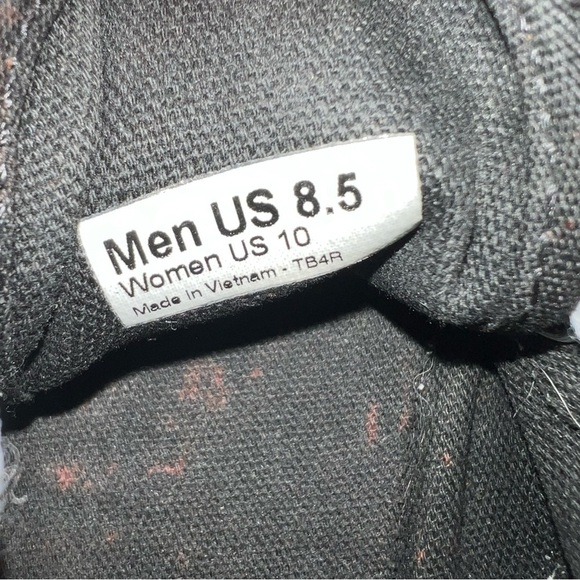 Vans Plaid Sneakers - Picture 7 of 8